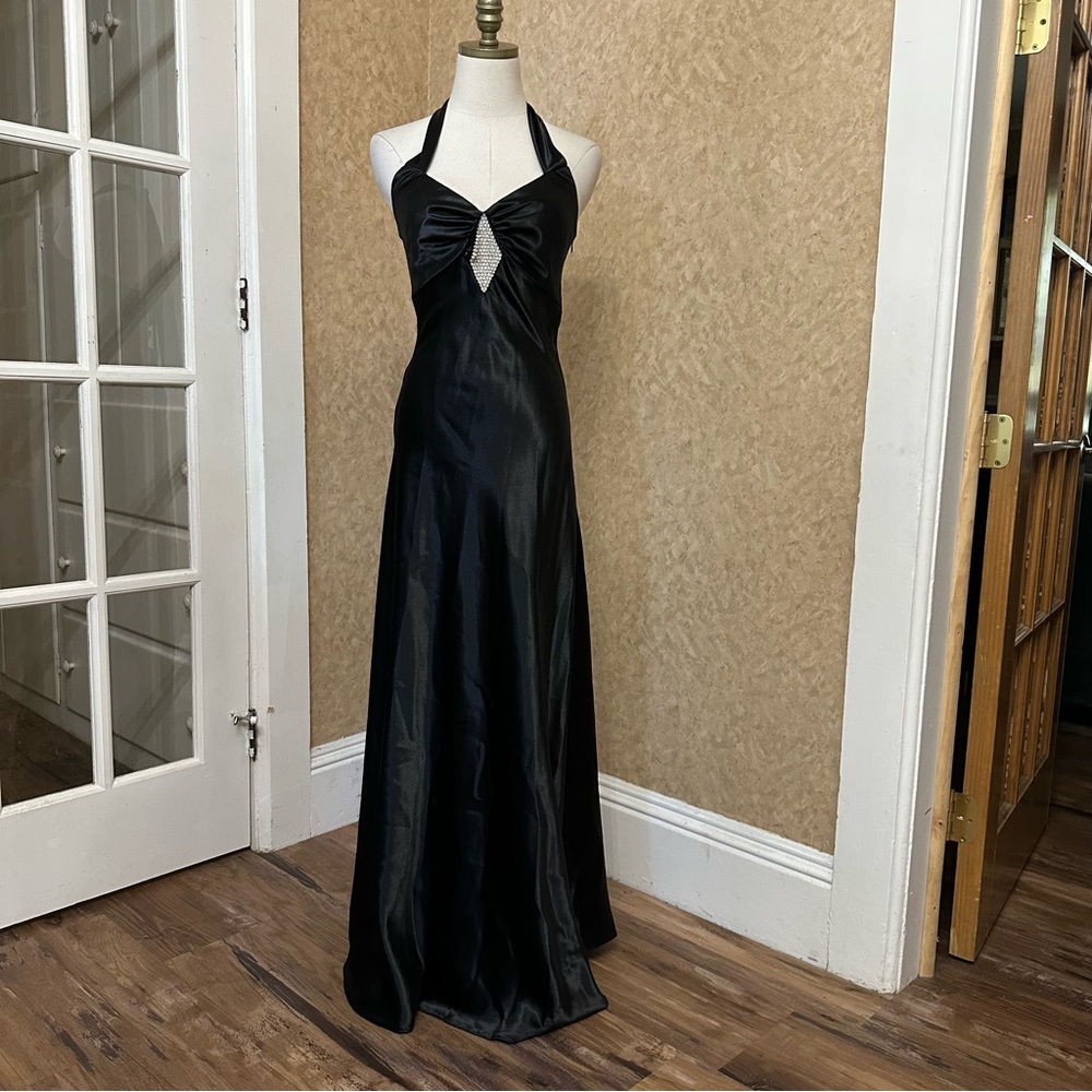 Vintage Black Halter Gown for Prom